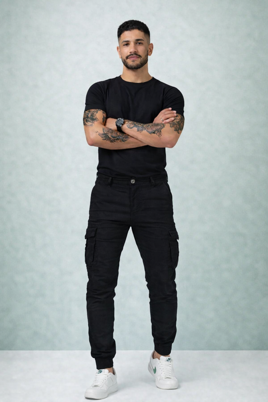 PANTALONES CON BOLSILLOS Y PUÑOS