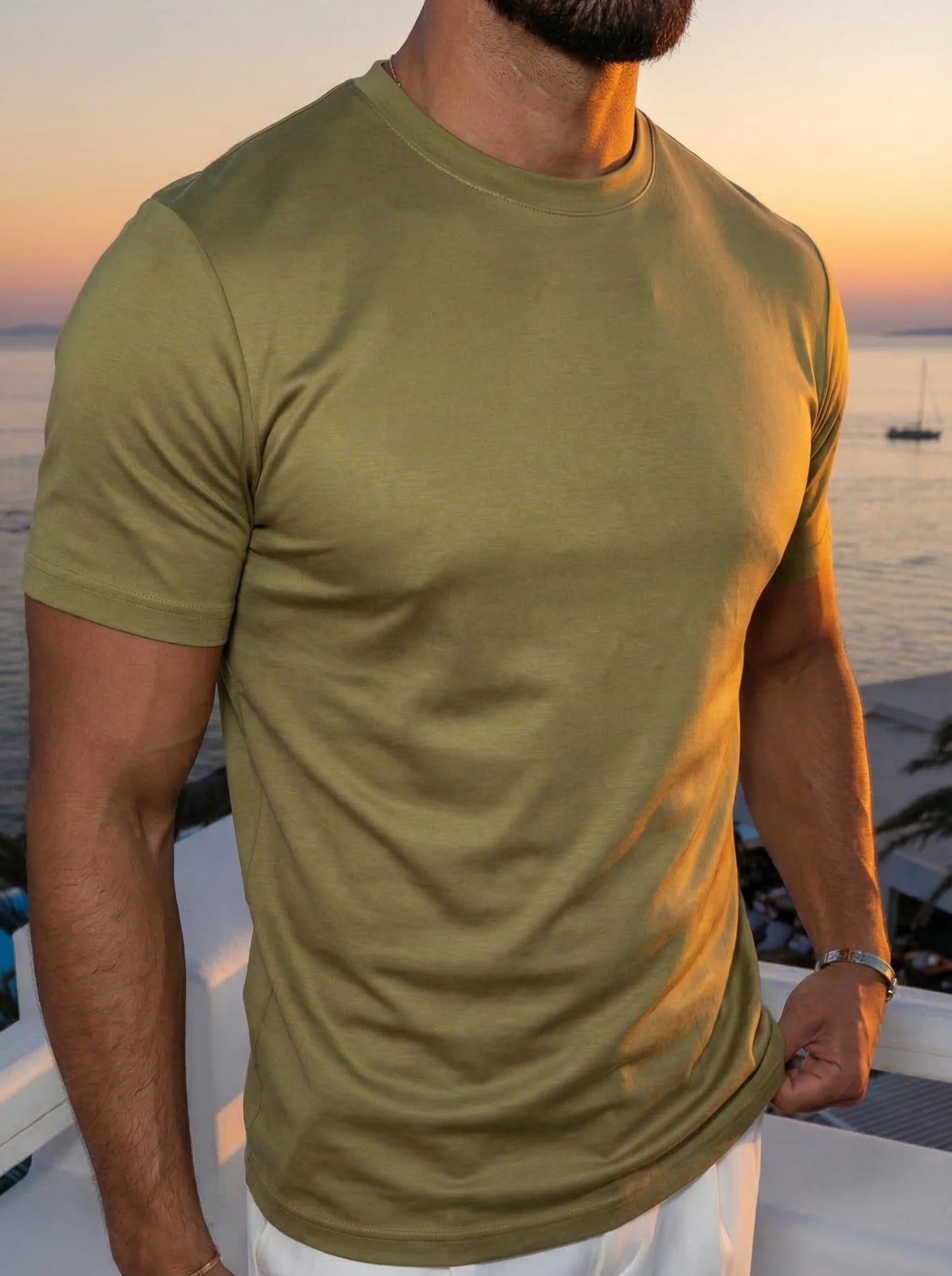 Essential T-shirt