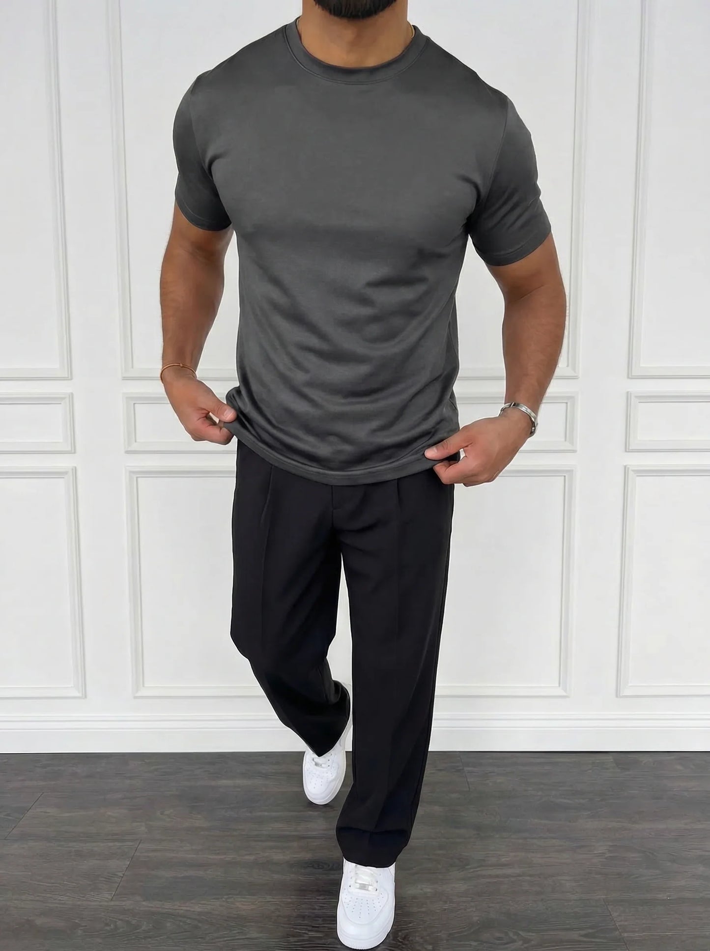 Essential T-shirt