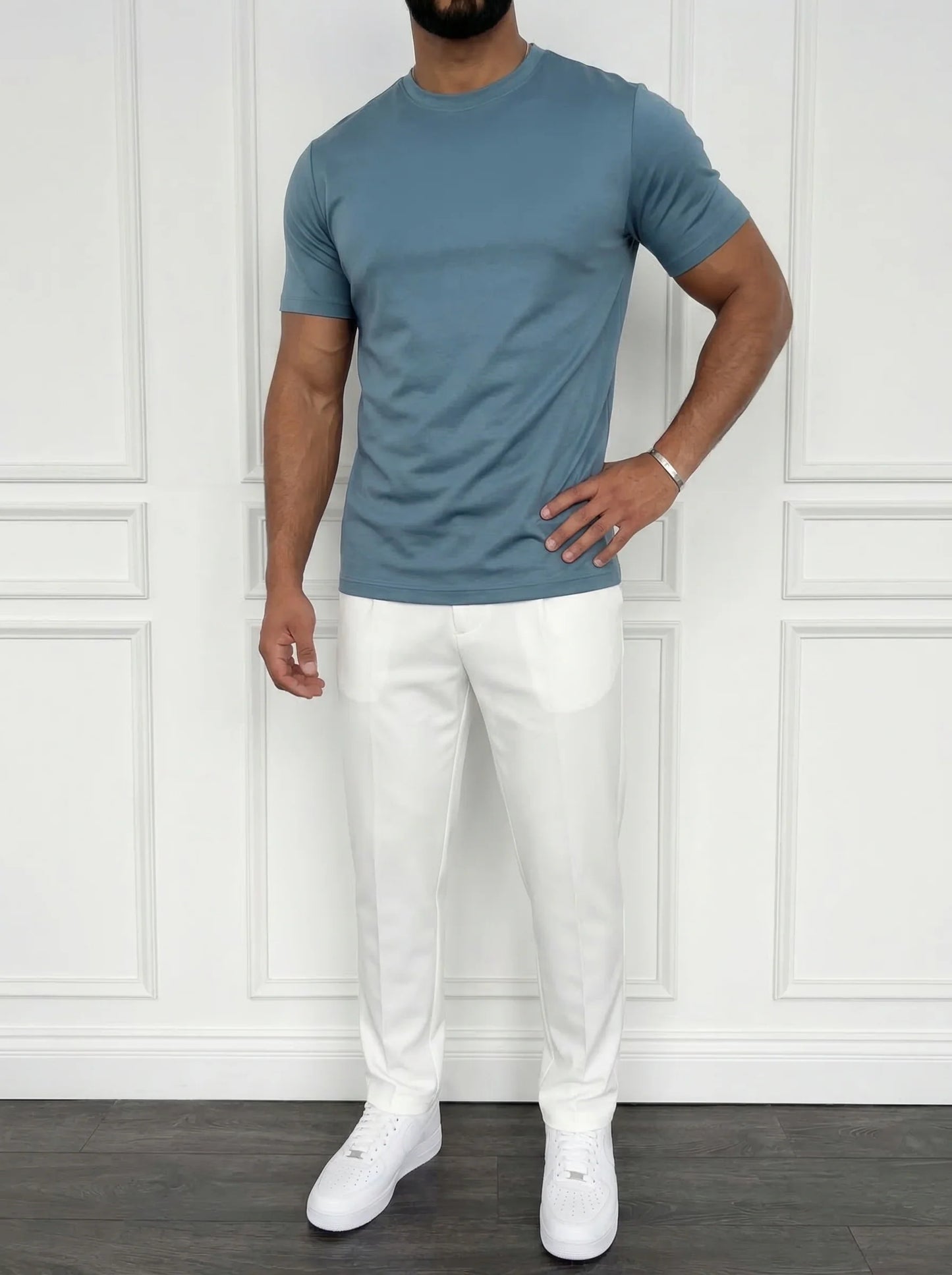 Essential T-shirt