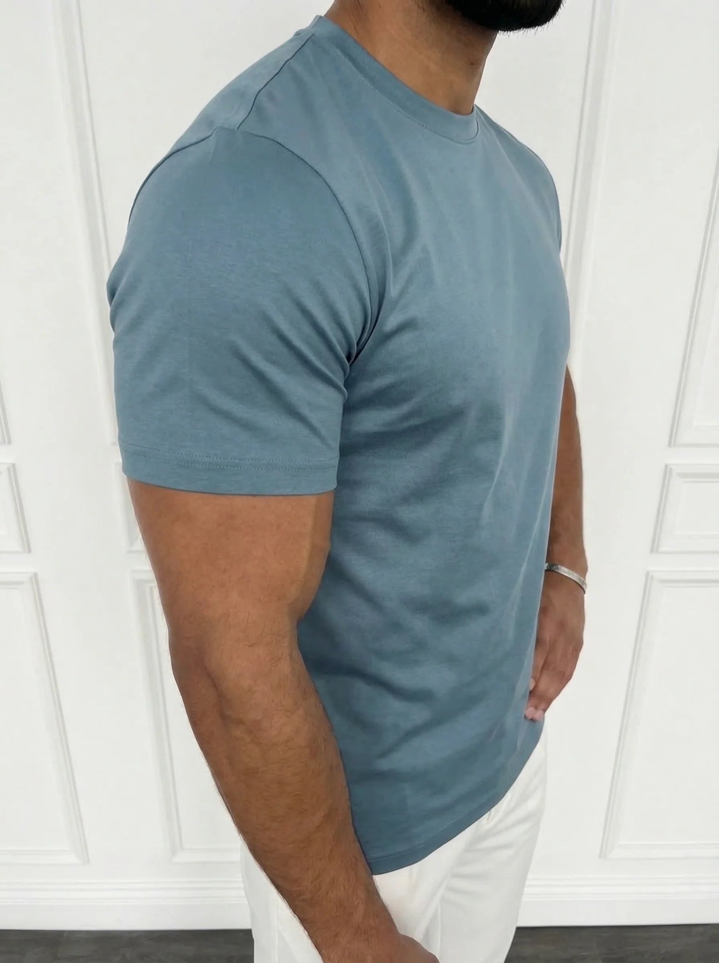 Essential T-shirt
