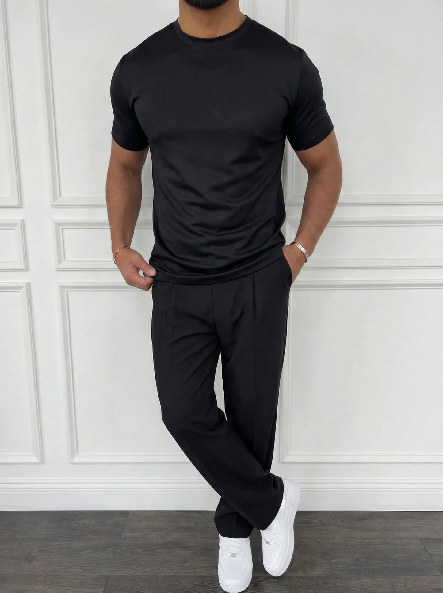 Essential T-shirt