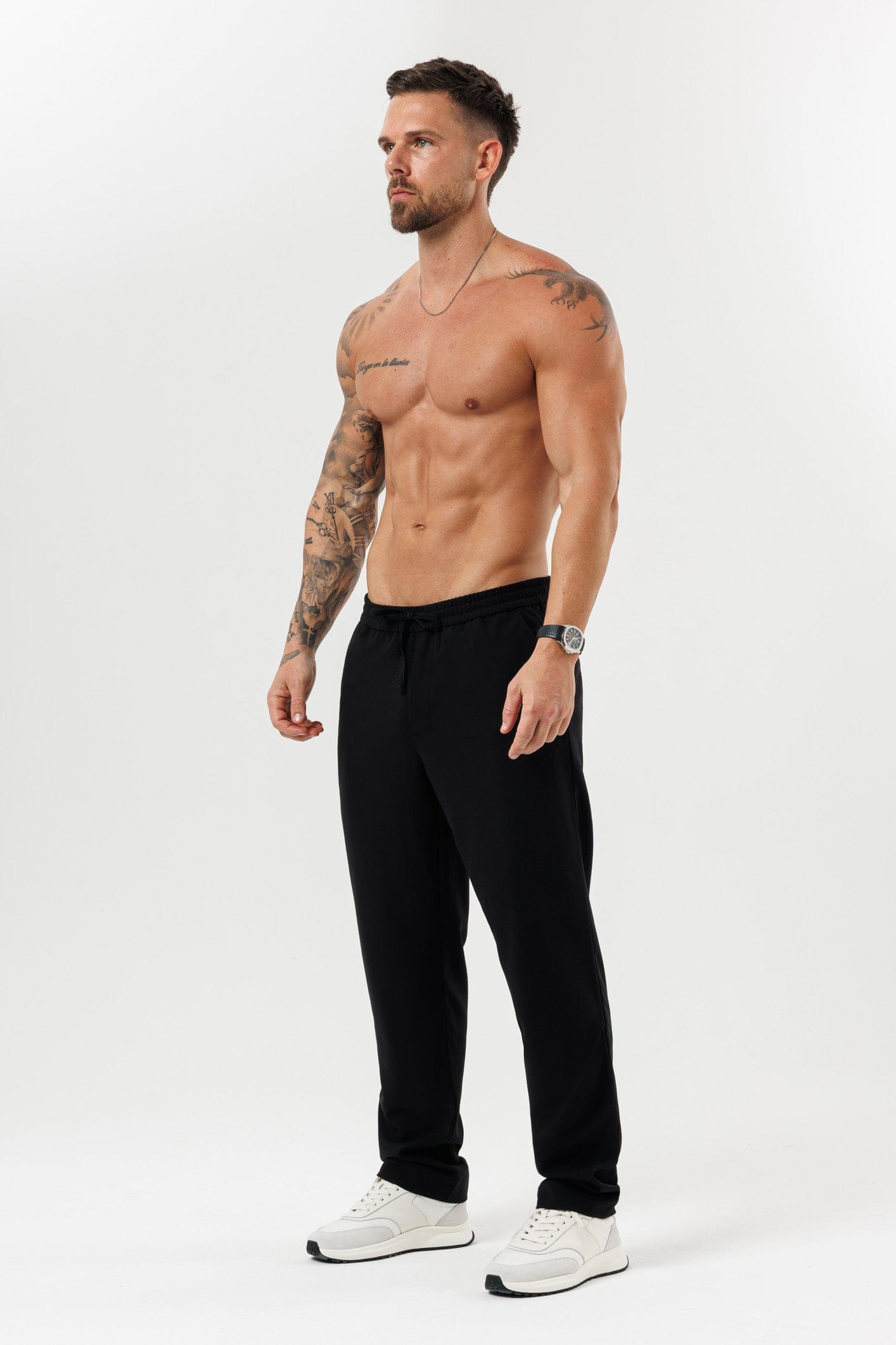 JOGGER – SVART